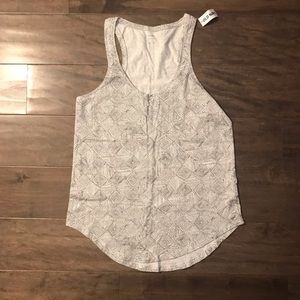Old Navy Relaxed Tank Top 🔘